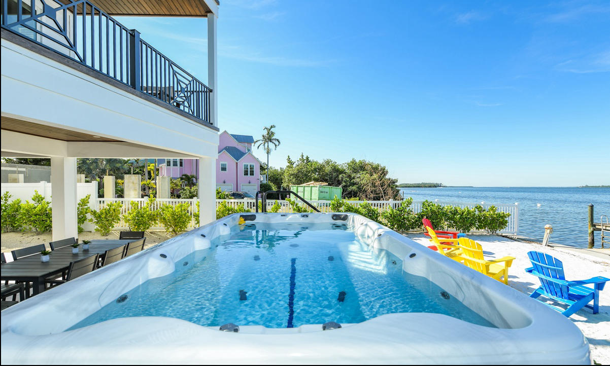 Anna Maria Florida 6 Bedrooms 5 Bathrooms 1 Half Bathrooms Diamond Compass Travel Inc 15