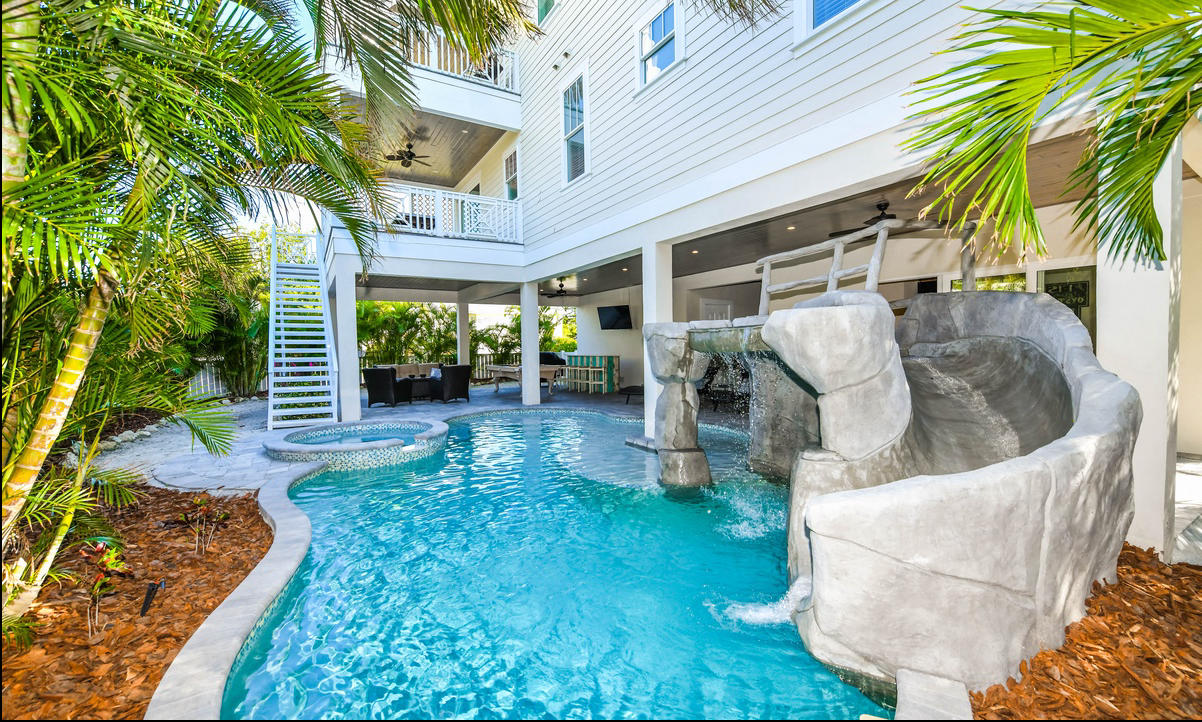 Anna Maria Florida 9 Beds 6.5 Bathrooms Diamond Compass Travel Inc 21