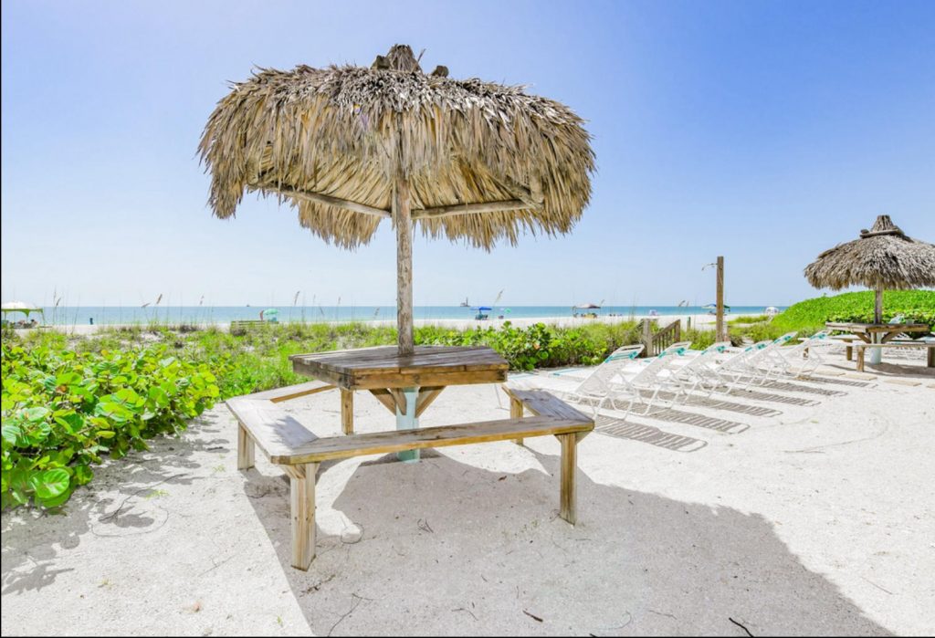 Anna Maria Florida 1 Bedroom Diamond Compass Travel Inc 2.jpg