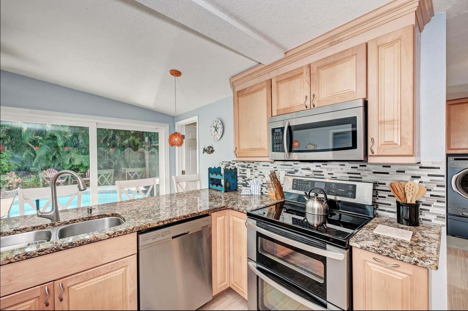 Anna Maria Florida 2 Bedroom 2 Bathroom Diamond Compass Travel Inc 10 2