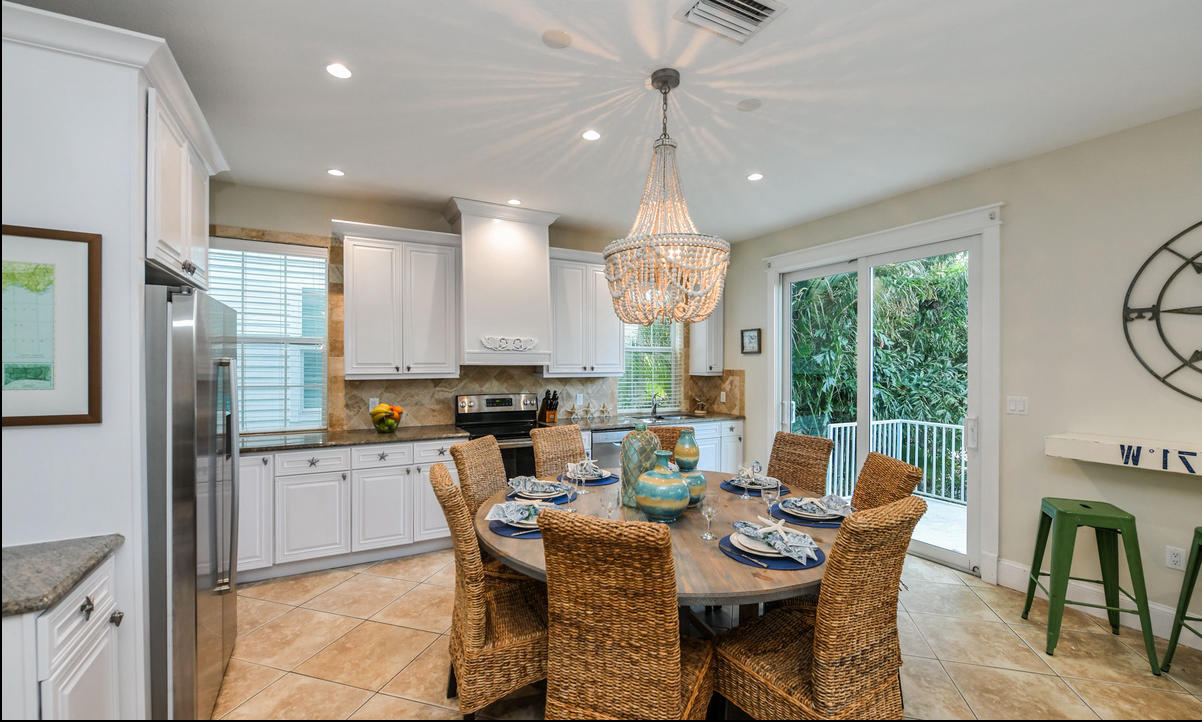 Anna Maria Florida 6 Bedrooms 4 Bathrooms 1 Half Bath Diamond Compass Travel Inc 48