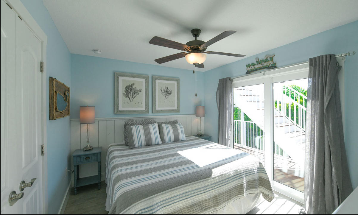 Anna Maria Florida 6 Bedrooms 4 Bathrooms 1 Half Bathroom Diamond Compass Travel Inc 46