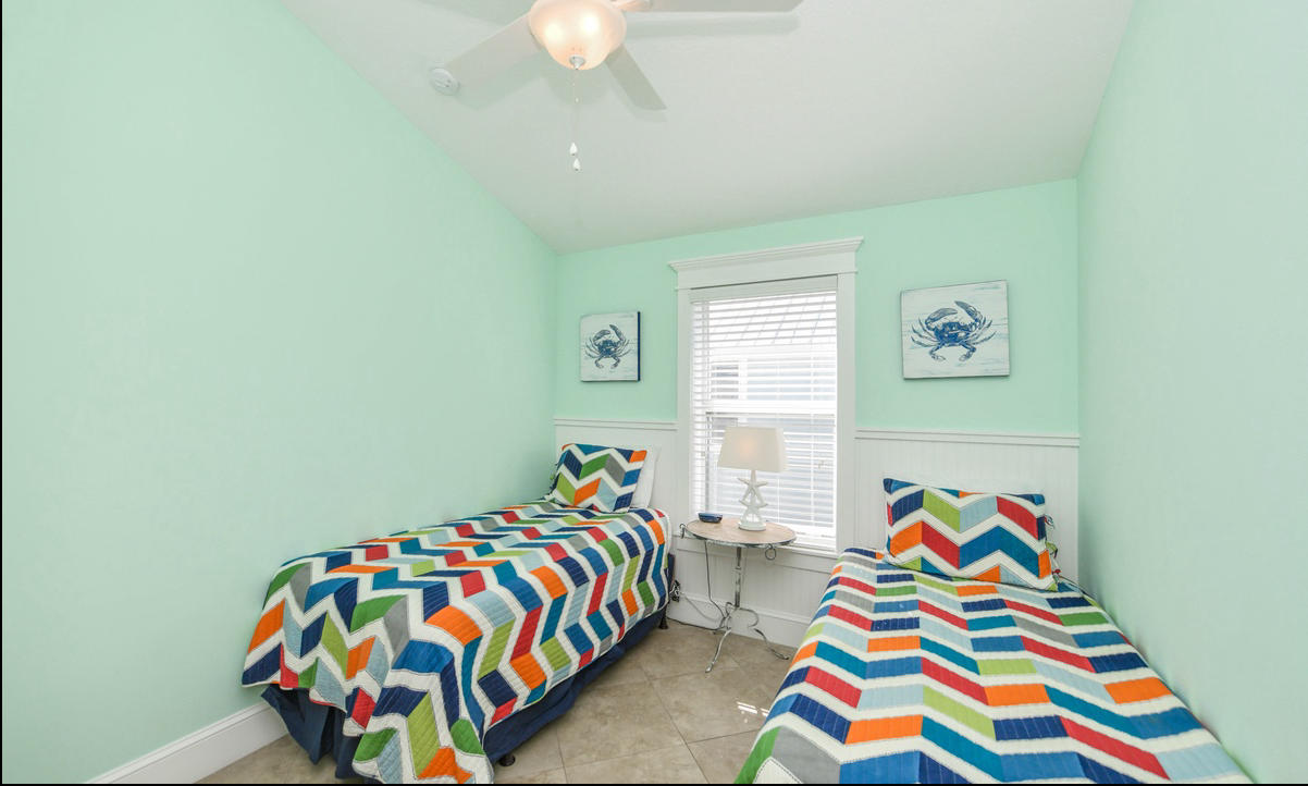 Anna Maria Florida 6 Bedrooms 4 Bathrooms 1 Half Bathrooms Diamond Compass Travel Inc 34