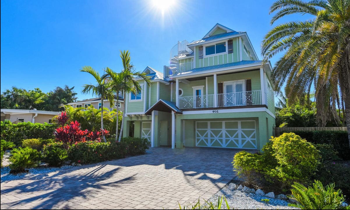 Anna Maria Florida 6 Bedrooms 6.5 Bathrooms Diamond Compass Travel Inc 40