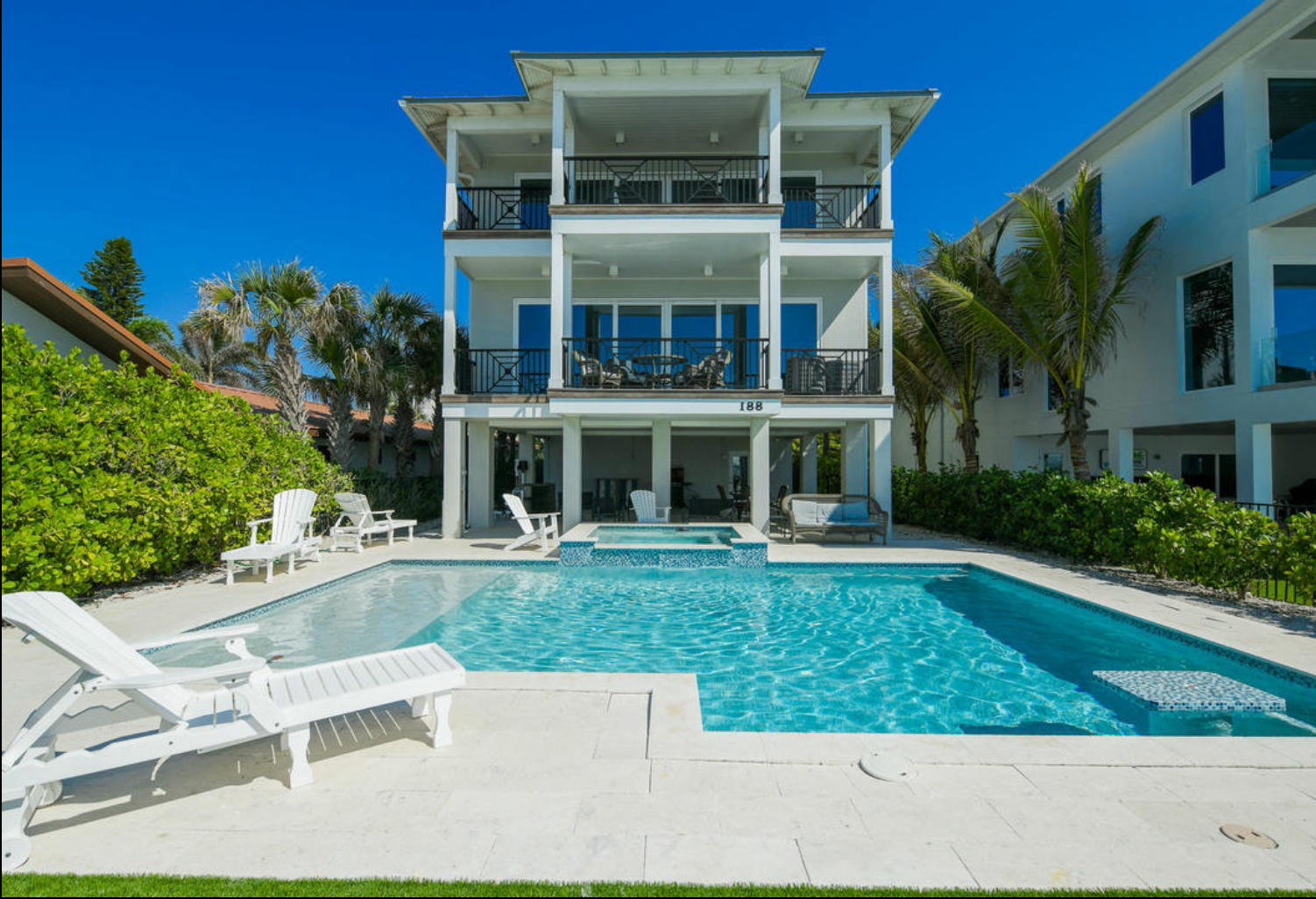 Anna Maria Florida 7 Bedroom 7 Bathroom Diamond Compass Travel Inc 46.jpg