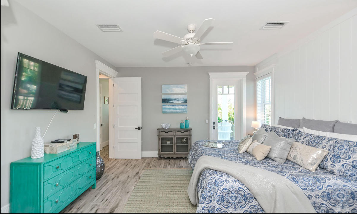 Anna Maria Florida 7 Bedrooms 4 Bathrooms 1 Half Bathrooms Diamond Compass Travel Inc 13