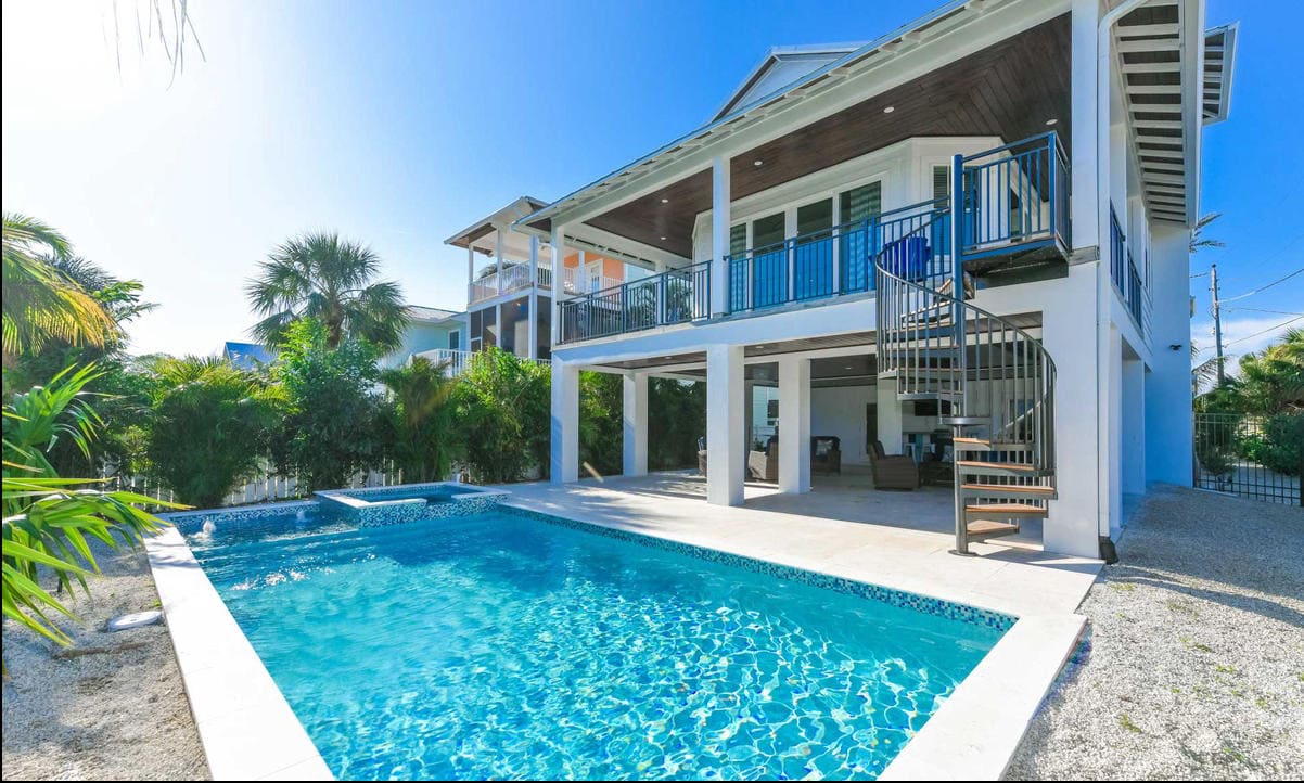 Anna Maria Florida 7 Bedrooms 4 Bathrooms 1 Half Bathrooms Diamond Compass Travel Inc 35