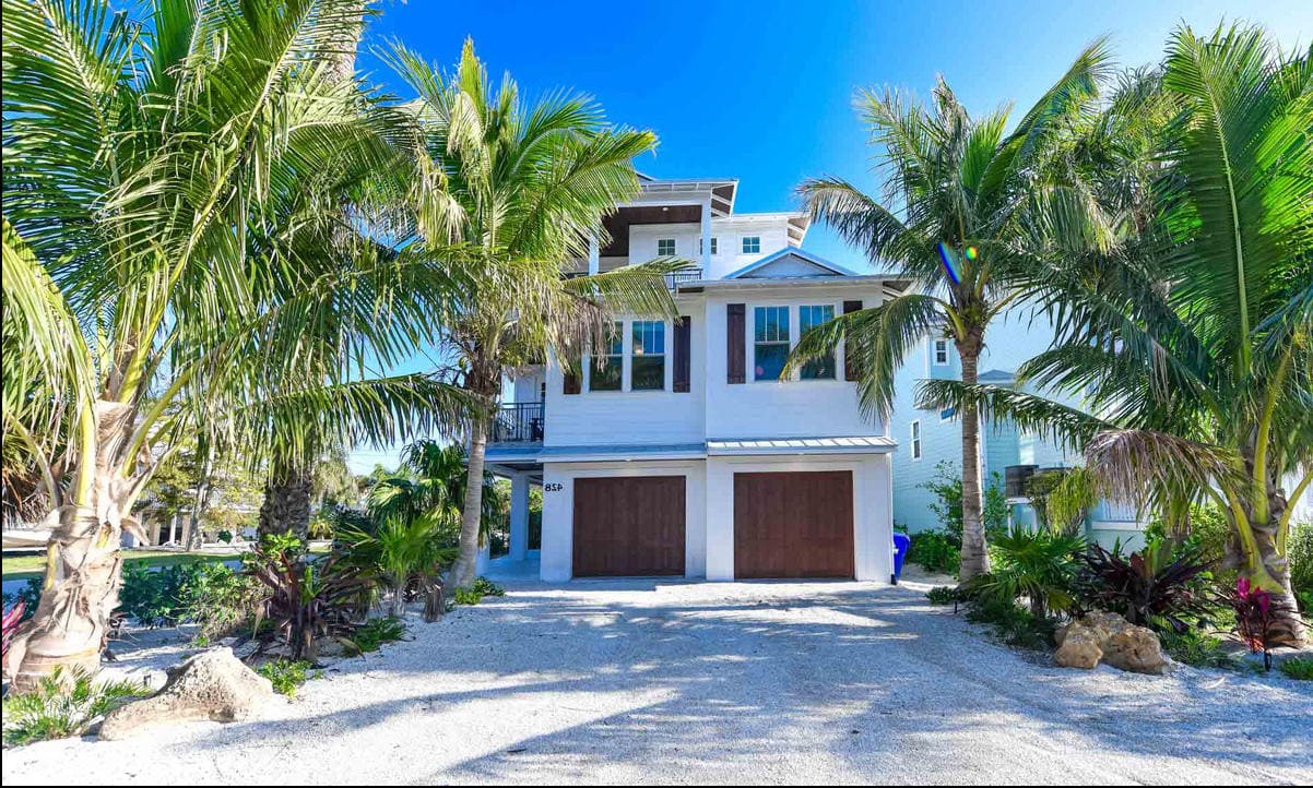 Anna Maria Florida 7 Bedrooms 4 Bathrooms 1 Half Bathrooms Diamond Compass Travel Inc 48