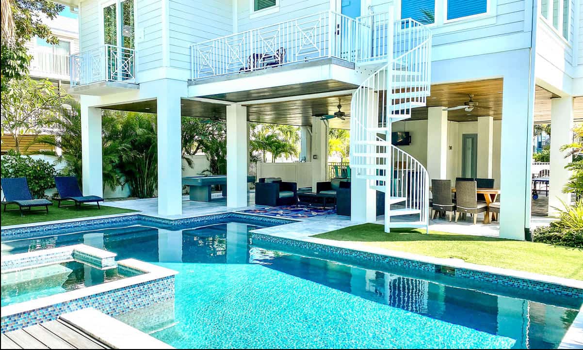 Anna Maria Florida 7 Bedrooms 5 Bathrooms 2 Half Bathrooms Diamond Compass Travel Inc 11