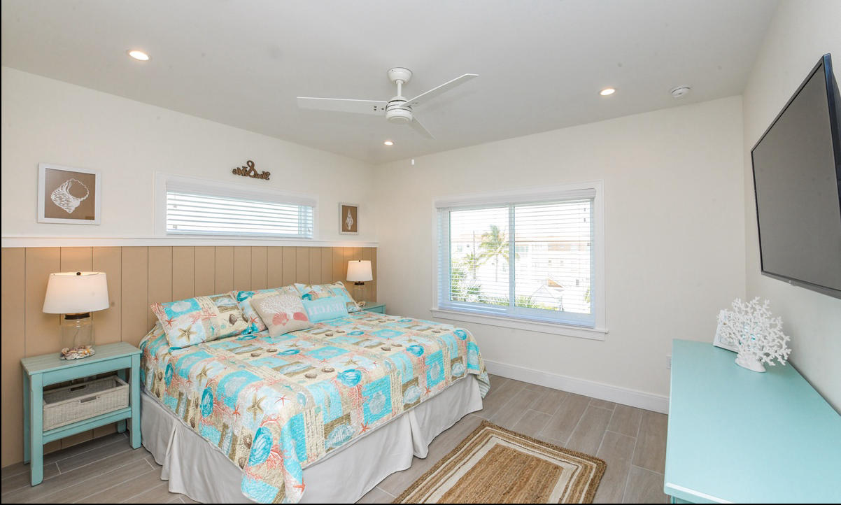 Anna Maria Florida 7 Bedrooms 6 Bathrooms 2 Half Bathrooms Diamond Compass Travel Inc 33