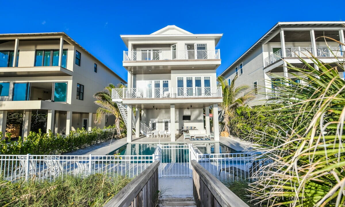 Anna Maria Florida 8 Bedroom Villa Diamond Compass Travel Inc 32