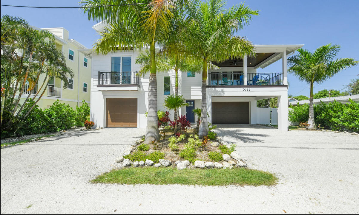 Anna Maria Florida 9 Bedrooms 6.5 Bathrooms Diamond Compass Travel Inc 2