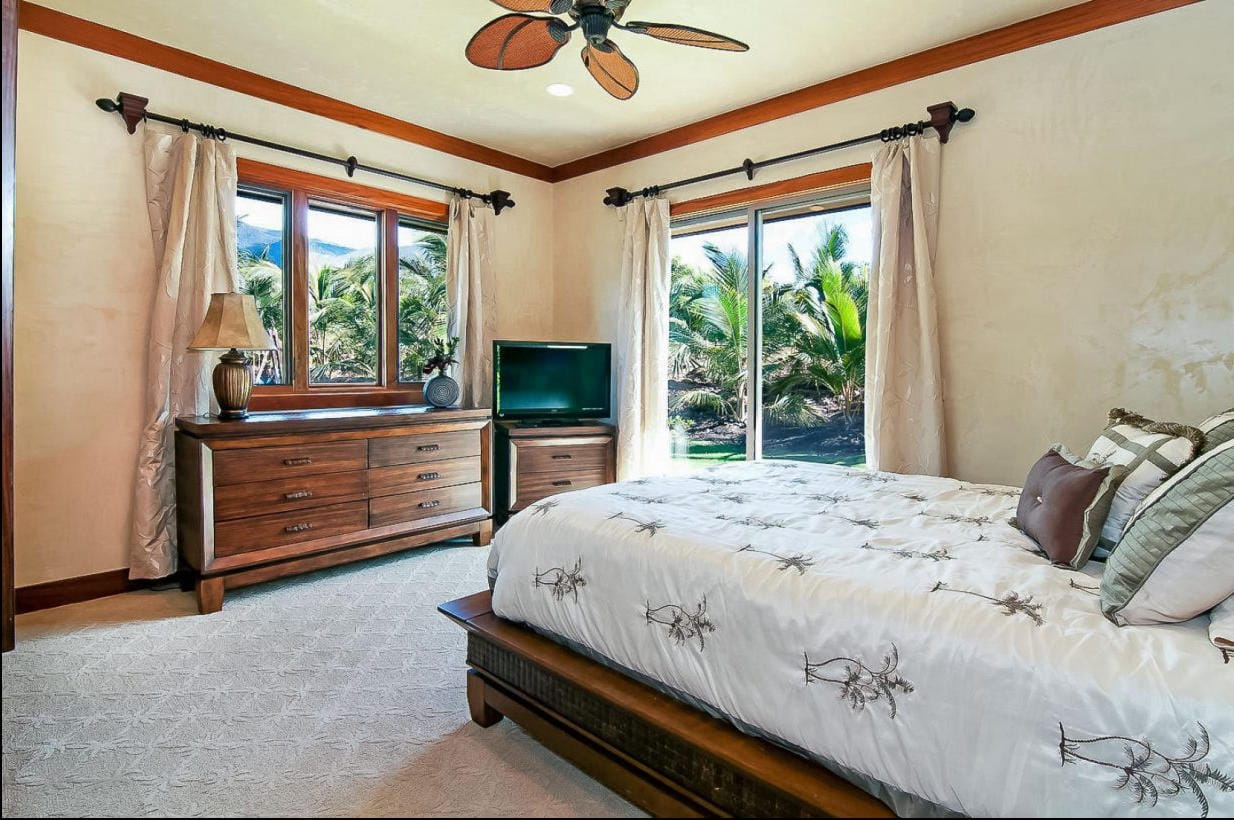 Maui Hawaii 6 Bedrooms Diamond Compass Travel Inc. 43