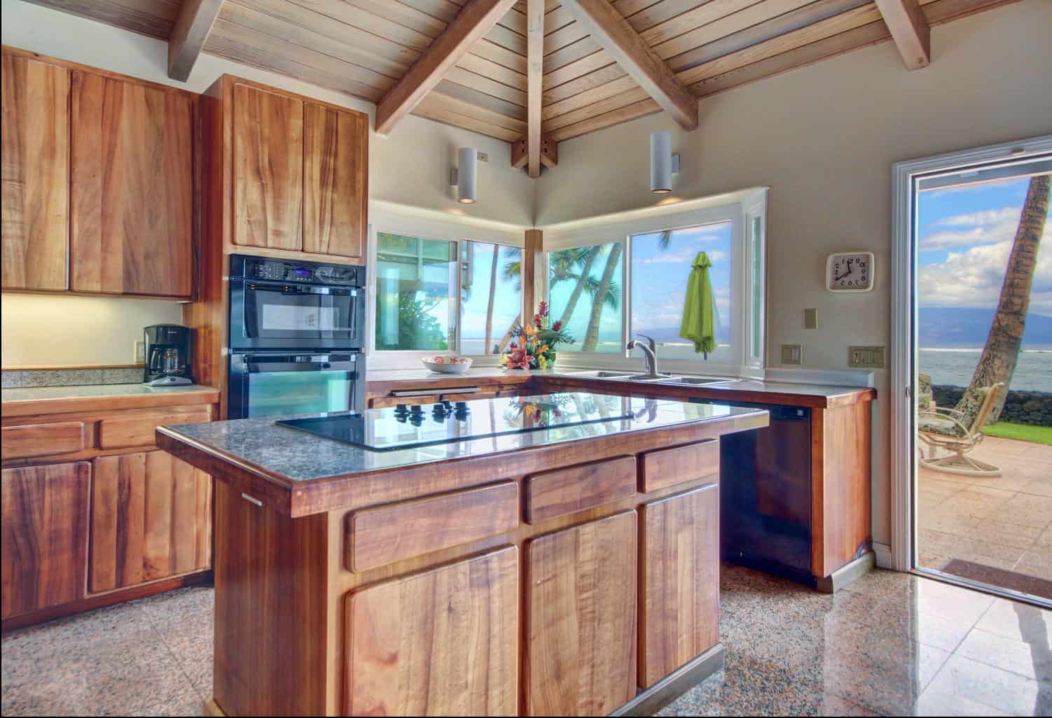 Maui Hawaii 7 Bedrooms Diamond Compass Travel Inc. 5