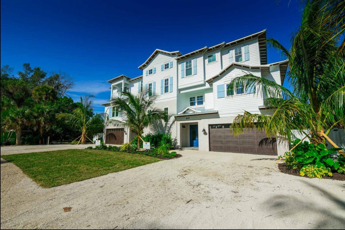 Siesta Key Florida 6 Bedrooms 5.5 Bathrooms Diamond Compass Travel Inc 46