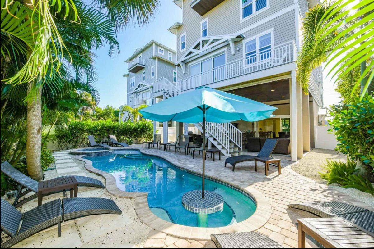 Siesta Key Florida 8 Bedrooms 5.5 Bathrooms Diamond Compass Travel Inc 10