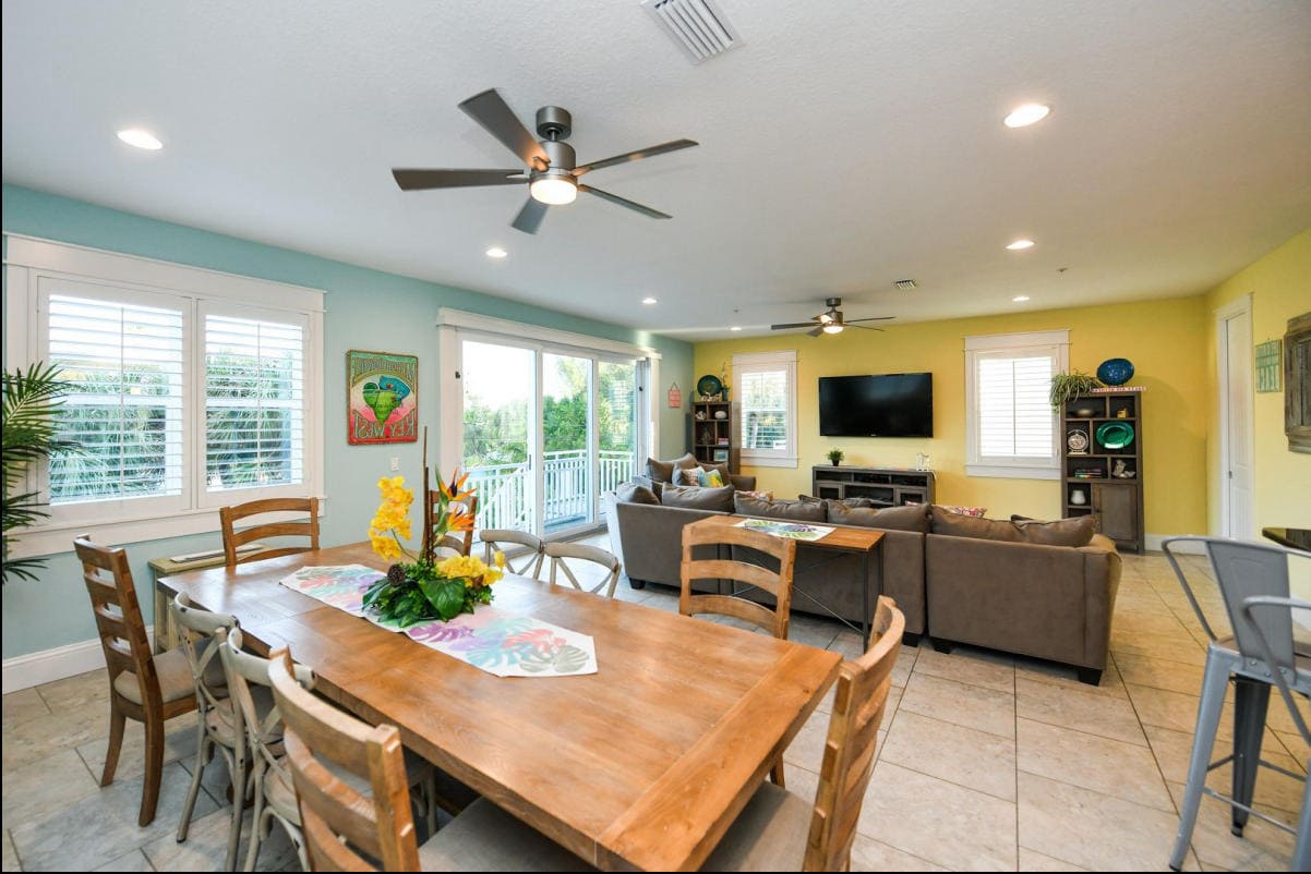 Siesta Key Florida 8 Bedrooms 5.5 Bathrooms Diamond Compass Travel Inc 20