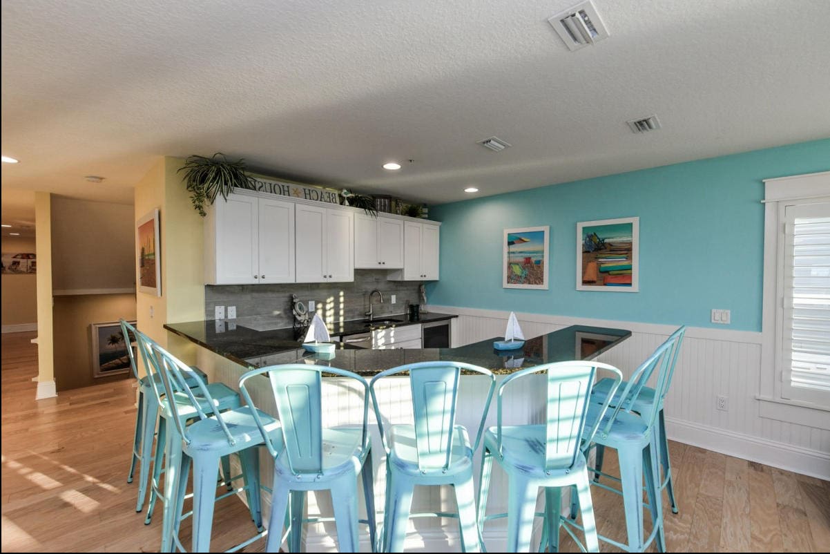 Siesta Key Florida 8 Bedrooms 5.5 Bathrooms Diamond Compass Travel Inc 29