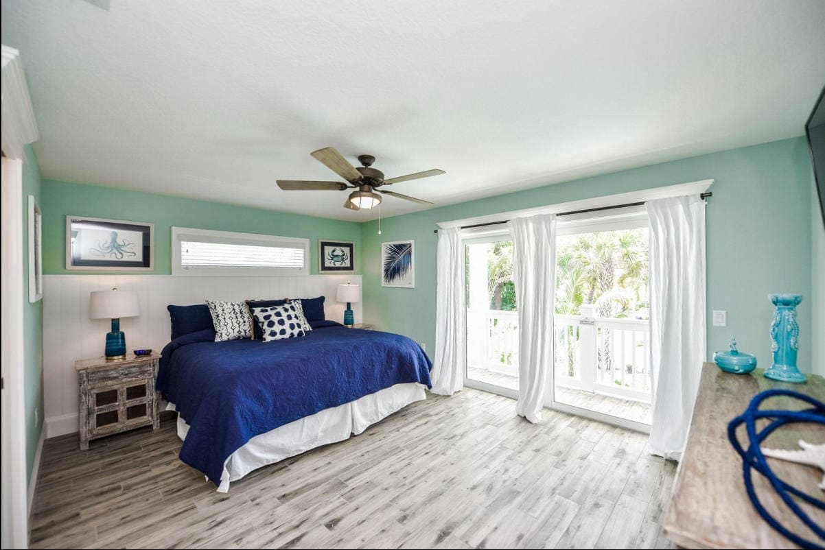 Siesta Key Florida 8 Bedrooms 6.5 Bathrooms Diamond Compass Travel Inc 26