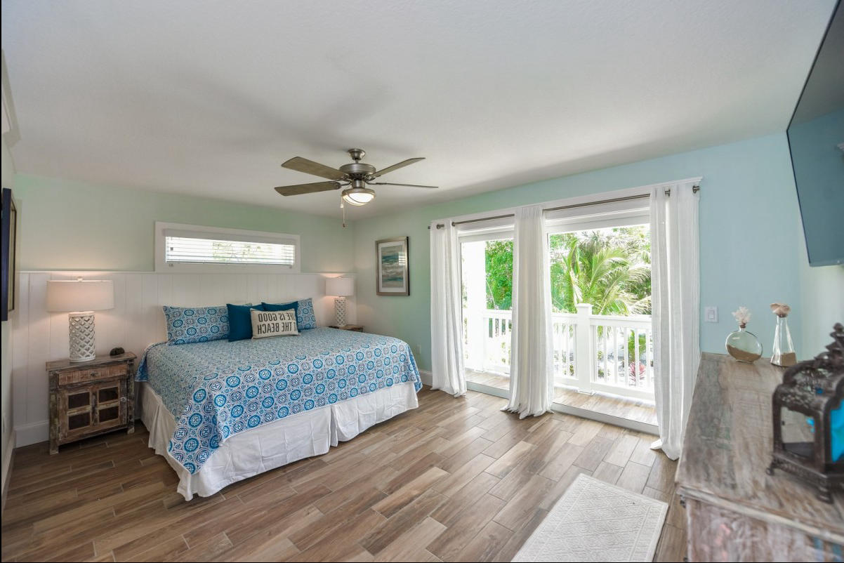 Siesta Key Florida 8 Bedrooms 6.5 Bathrooms Diamond Compass Travel Inc 39 1