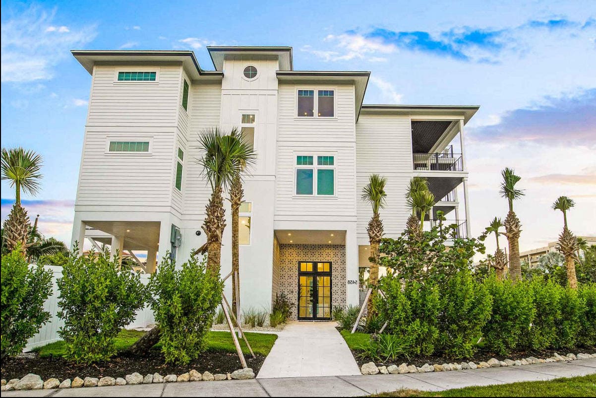 Siesta Key Florida 8 Bedrooms 7.5 Bathrooms Diamond Compass Travel Inc 23 1