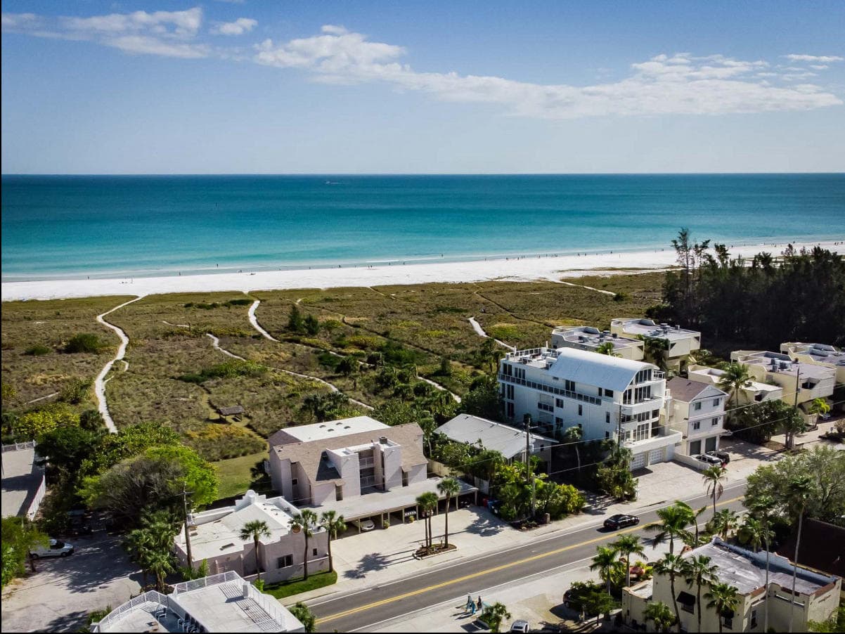 Siesta Key Florida 8 Bedrooms 7.5 Bathrooms Diamond Compass Travel Inc 43 1