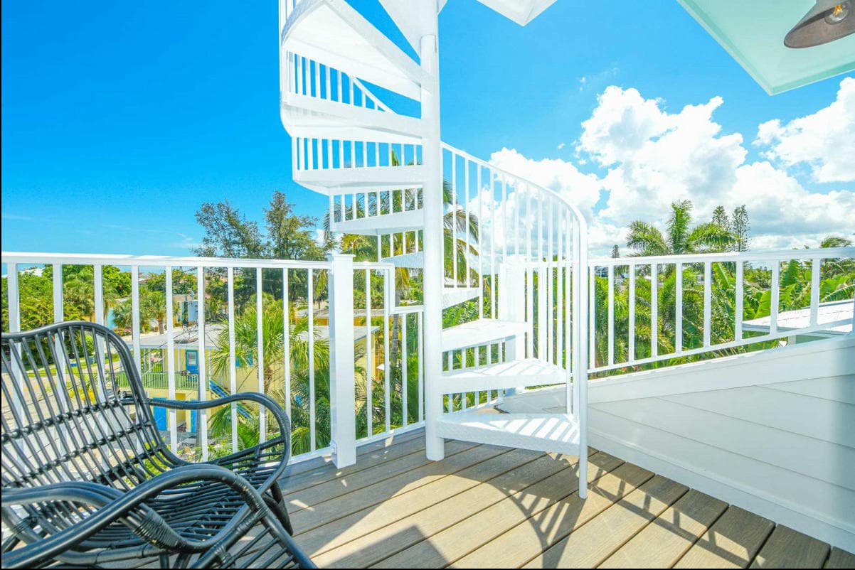 Siesta Key Florida 8 Bedrooms 8 Bathrooms Diamond Compass Travel Inc 51