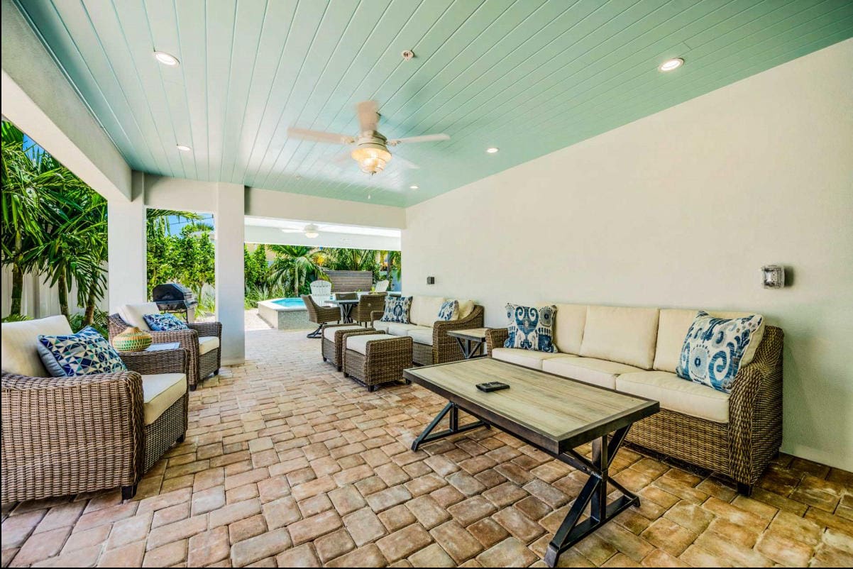 Siesta Key Florida 8 Bedrooms 8 Bathrooms Diamond Compass Travel Inc 99