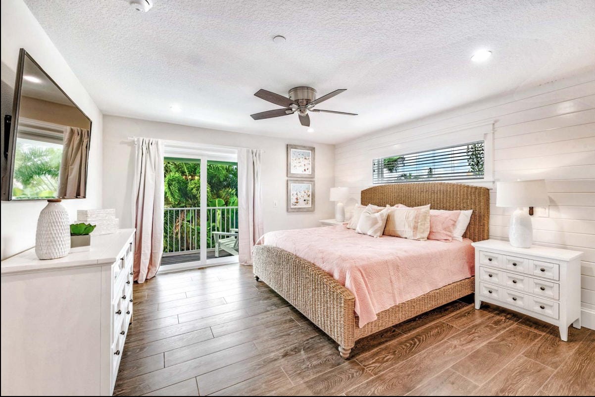 Siesta Key Florida 8 Bedrooms 8.5 Bathrooms Diamond Compass Travel Inc 29 1