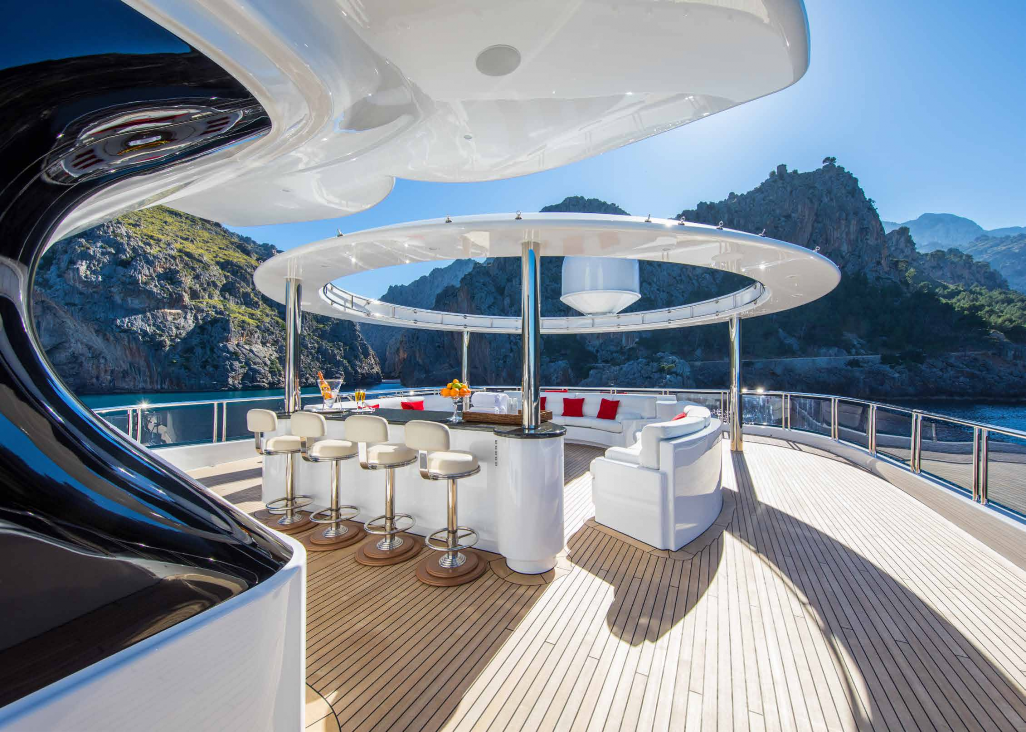sun deck bar