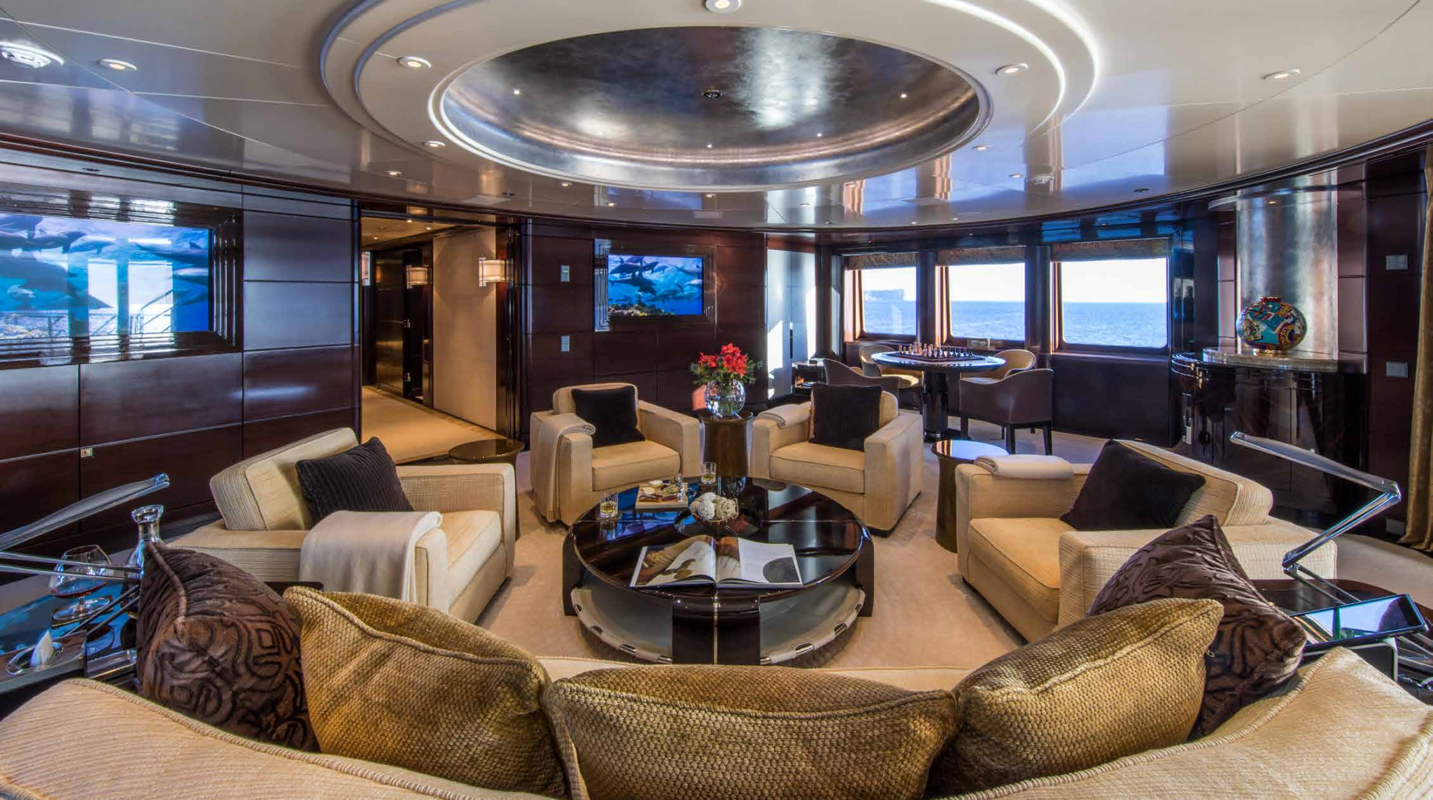 upper lounge