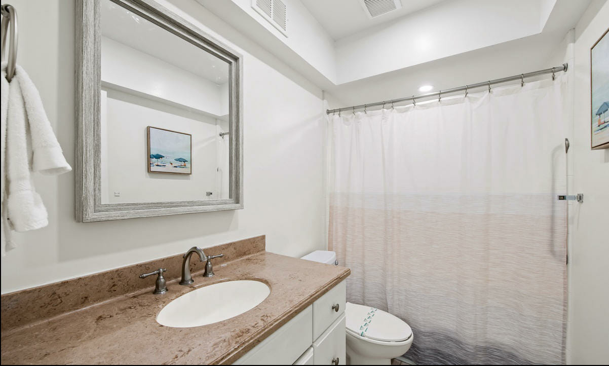 Anna Maria Florida 1 Bedroom Diamond Compass Travel Inc 26.jpg