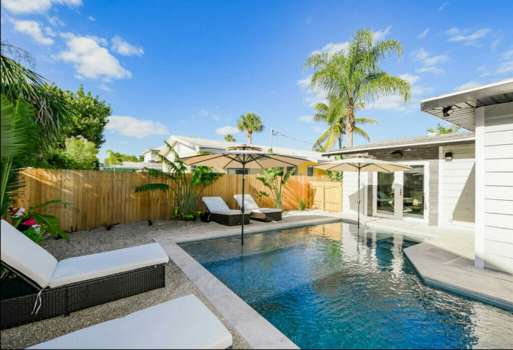 Anna Maria Florida 3 Bedroom Diamond Compass Travel Inc 21.jpg