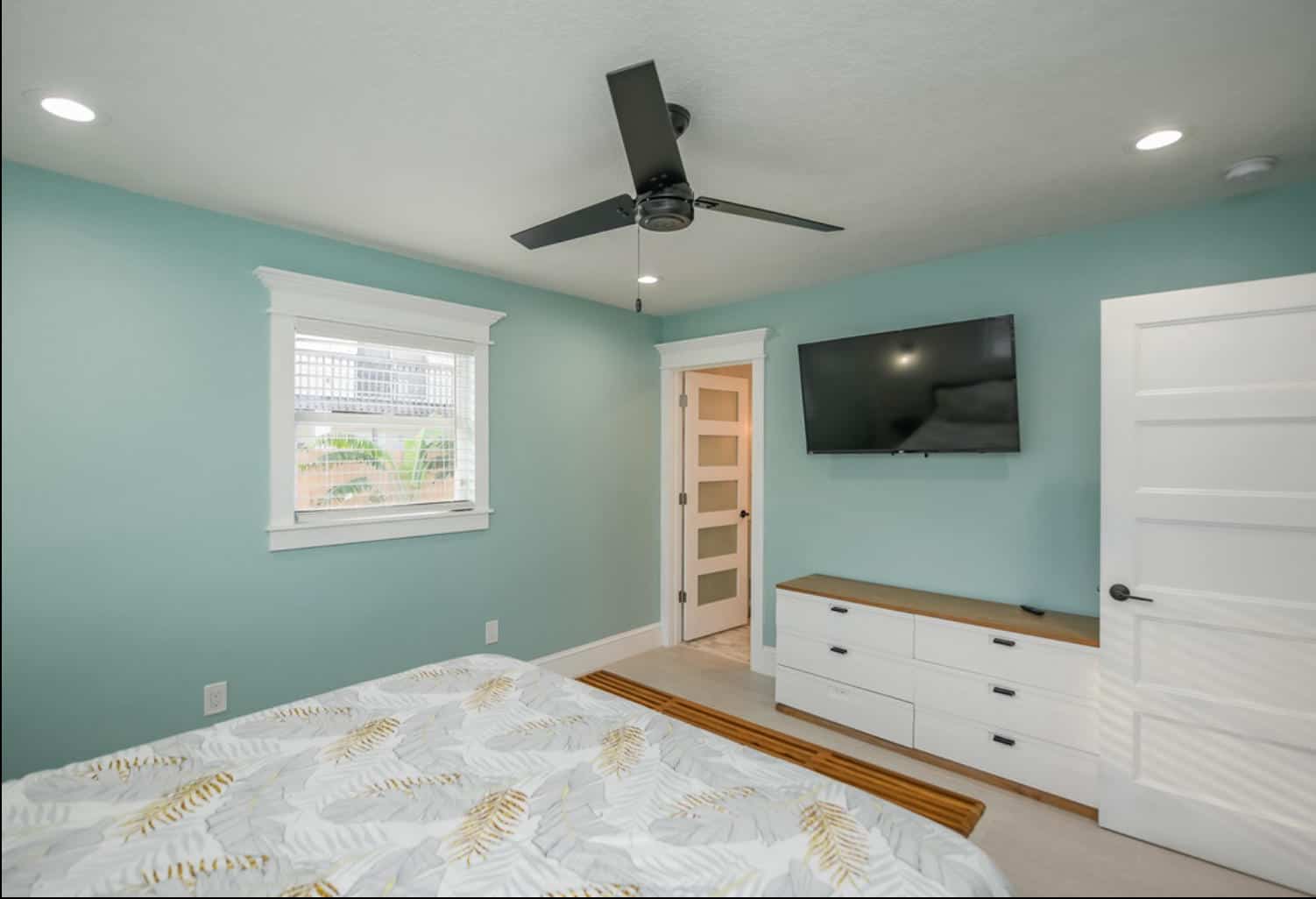 Anna Maria Florida 3 Bedroom Diamond Compass Travel Inc 37.jpg