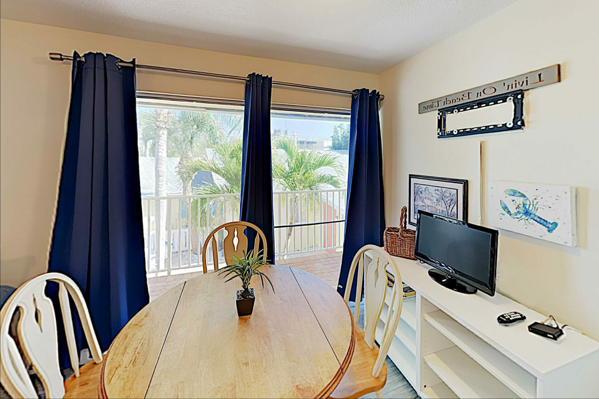 Beachy Vibes 1bedroom Diamond Compass Travel Inc 8