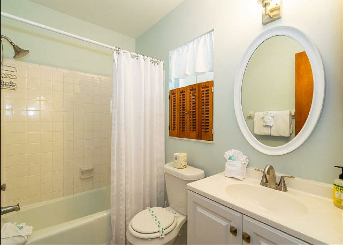 Bradenton Beach Florida 1 Bedroom Diamond Compass Travel Inc 1.jpg