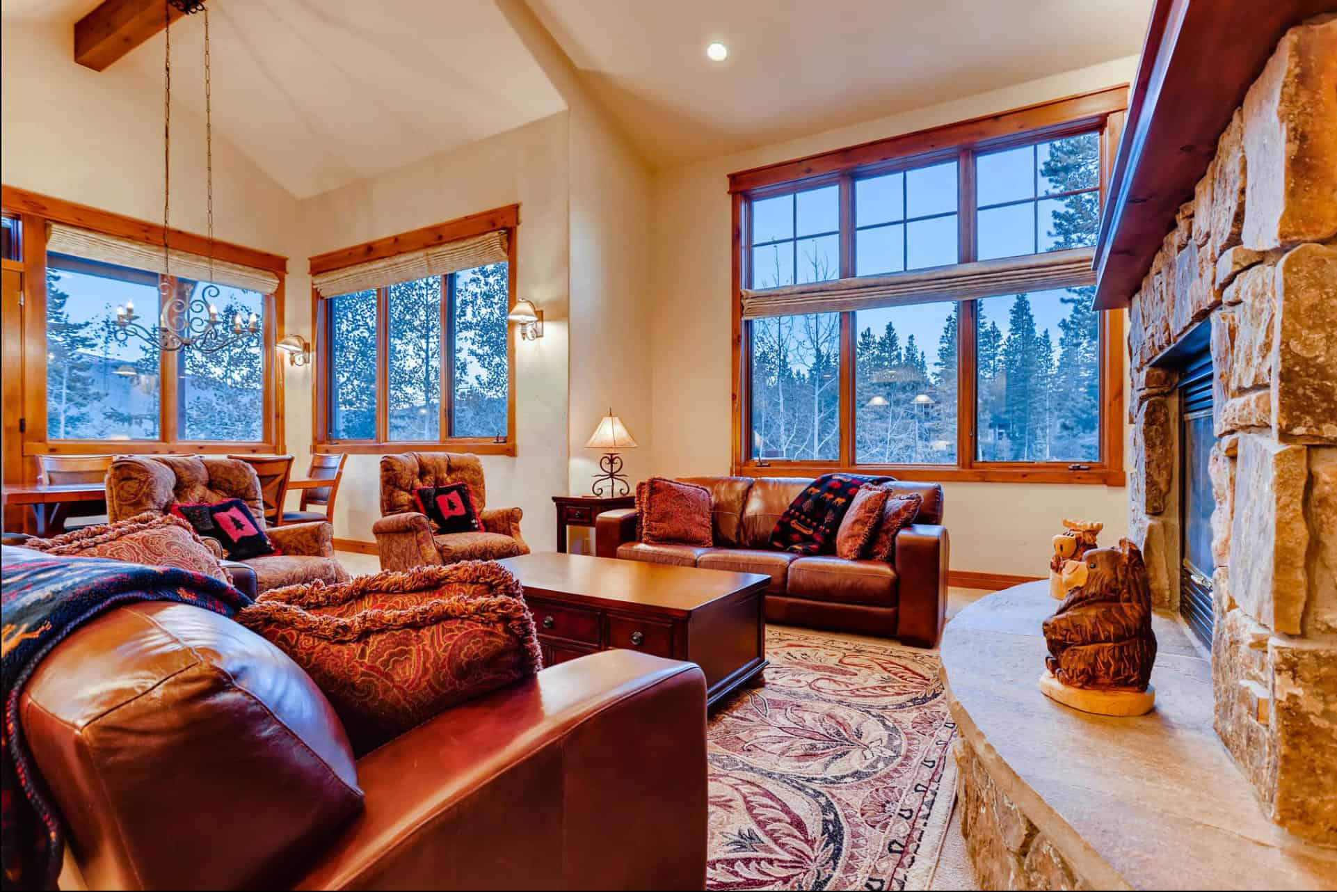 Breckenridge Colorado 4 Bedroom Diamond Compass Travel Inc 34 1.jpg 1