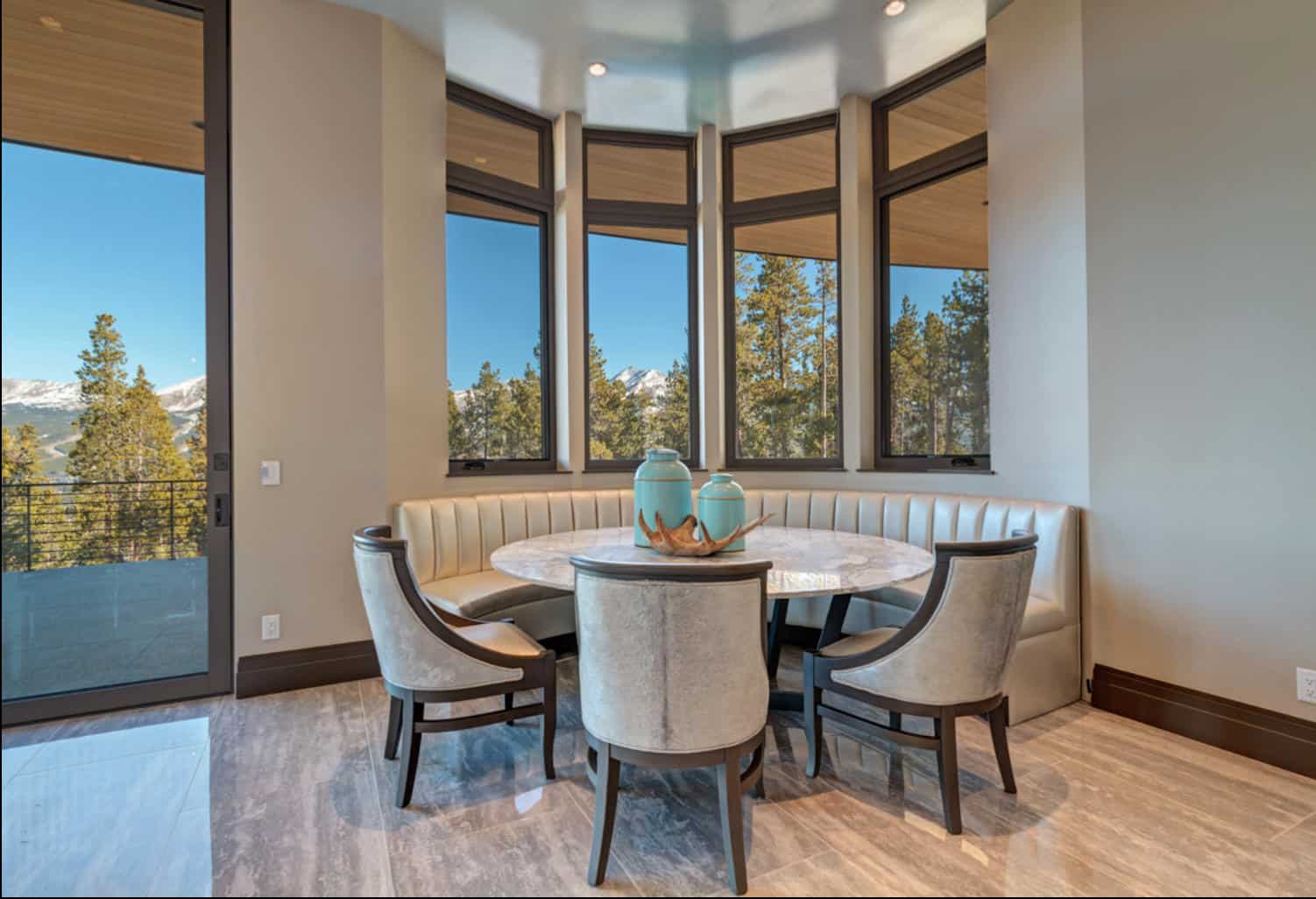 Breckenridge Colorado 5 Bedroom Diamond Compass Travel Inc 2 2.jpg 2