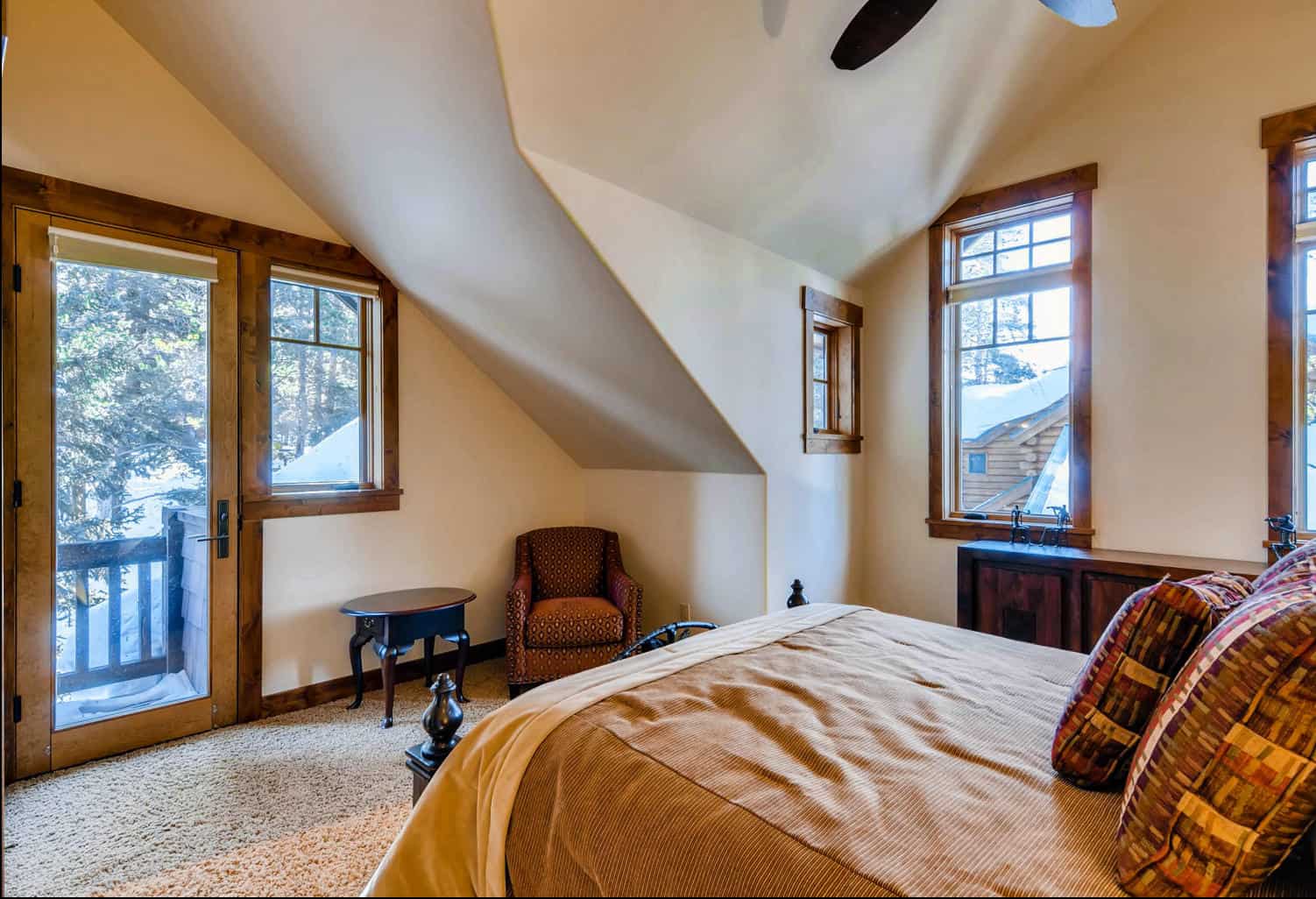 Breckenridge Colorado 6 Bedroom Diamond Compass Travel Inc 4.jpeg