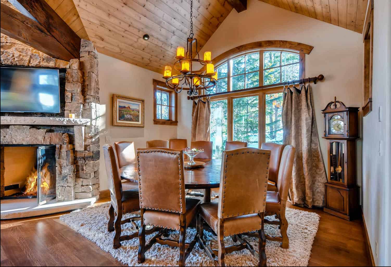 Breckenridge Colorado 6 Bedroom Diamond Compass Travel Inc 8.jpeg