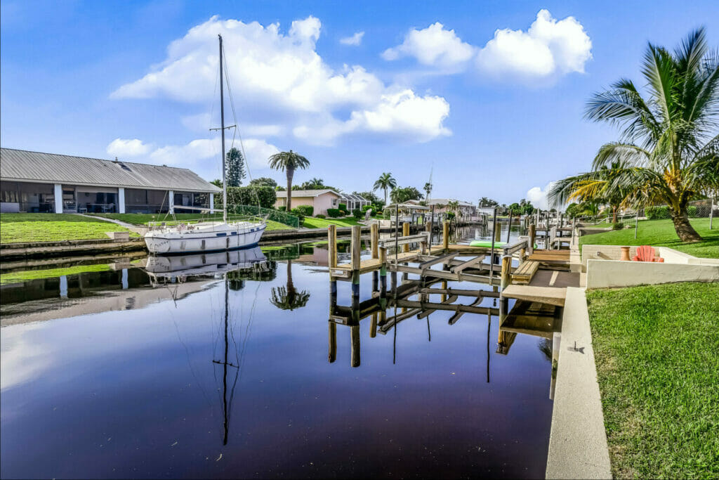 Cape Coral Florida 3 Bedroom Home Diamond Compass Travel Inc 6