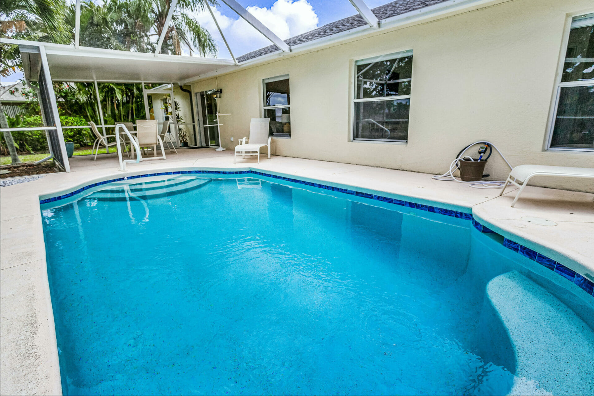 Cape Coral Florida 4 Bedroom Diamond Compass Travel Inc 21.jpg