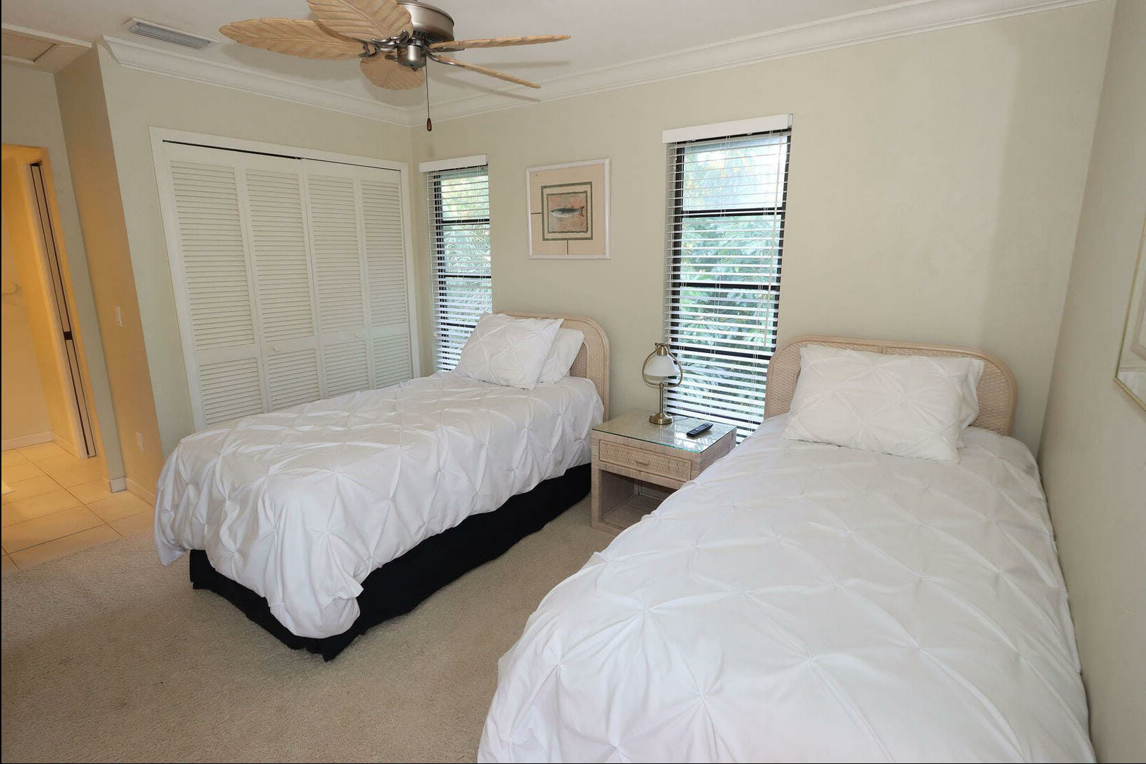 Captiva Island Florida 2 Bedrooms Diamond Compass Travel Inc 21