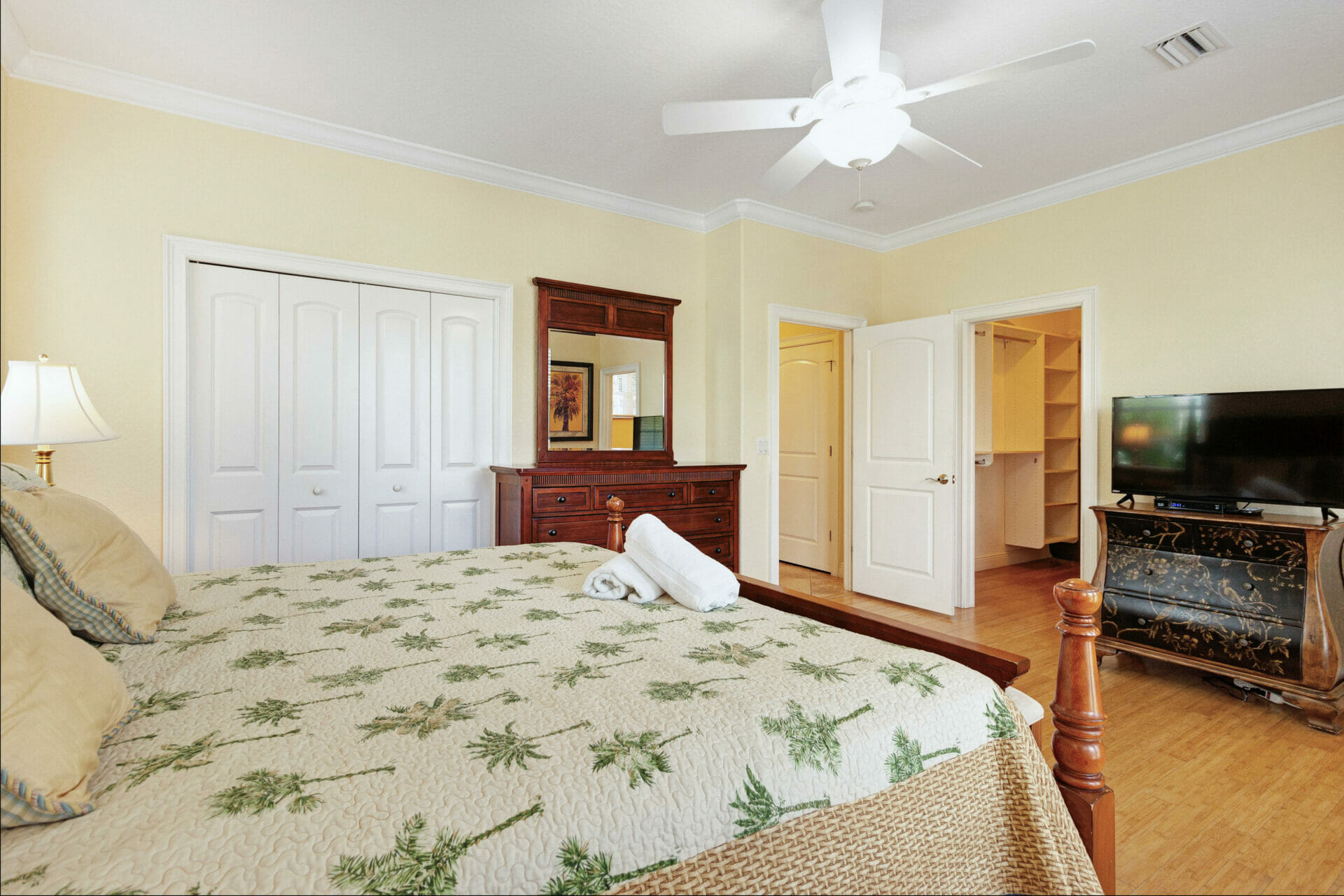 Holmes Beach Florida 4 Bedrooms Diamond Compass Travel Inc. 19