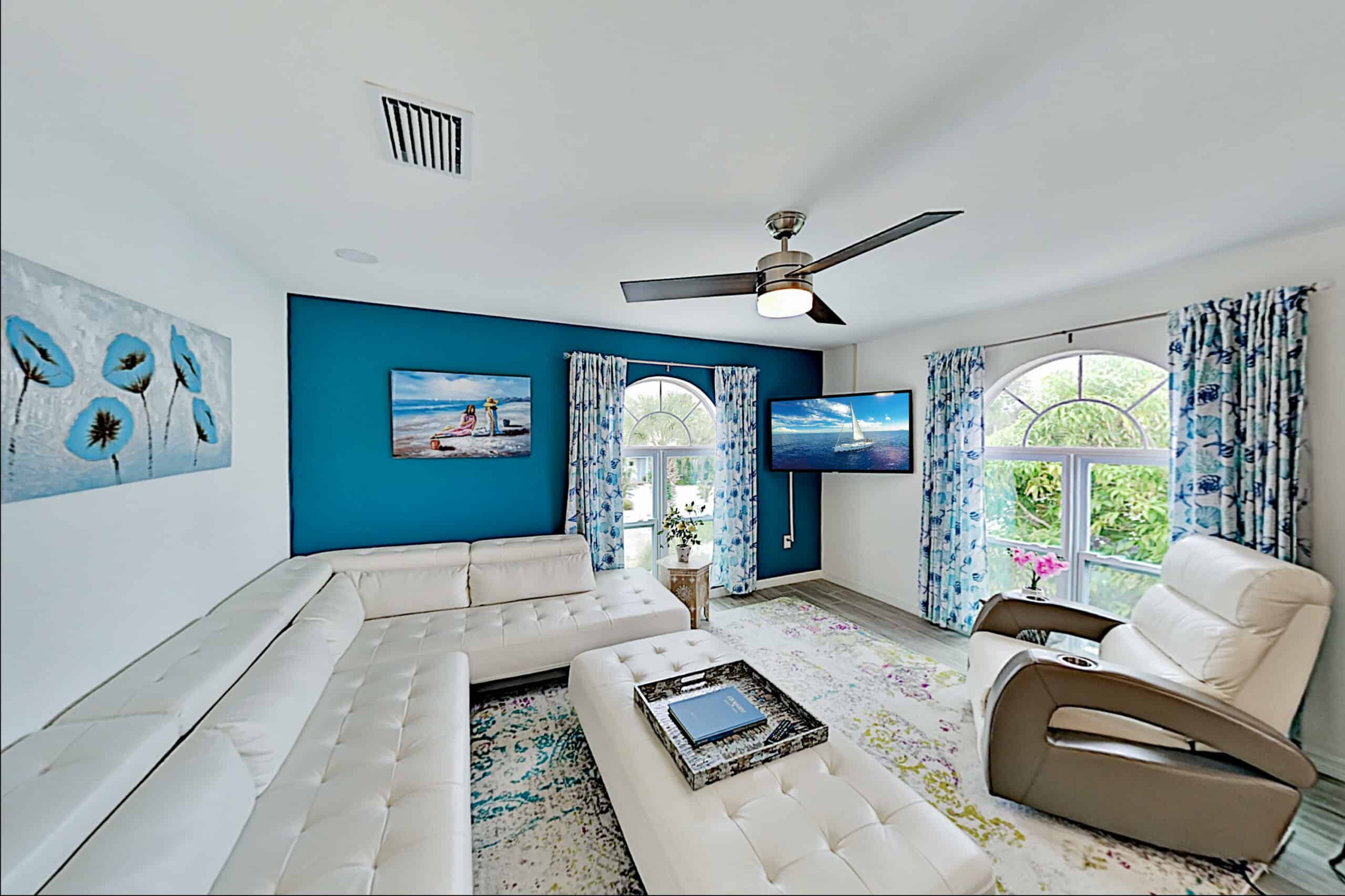 Siesta Key Florida 2 Bedrooms Diamond Compass Travel Inc 5