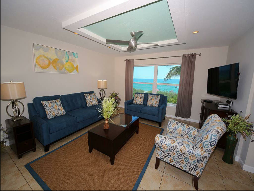 Suits Us 2 bedroom Diamond Compass Travel Inc34