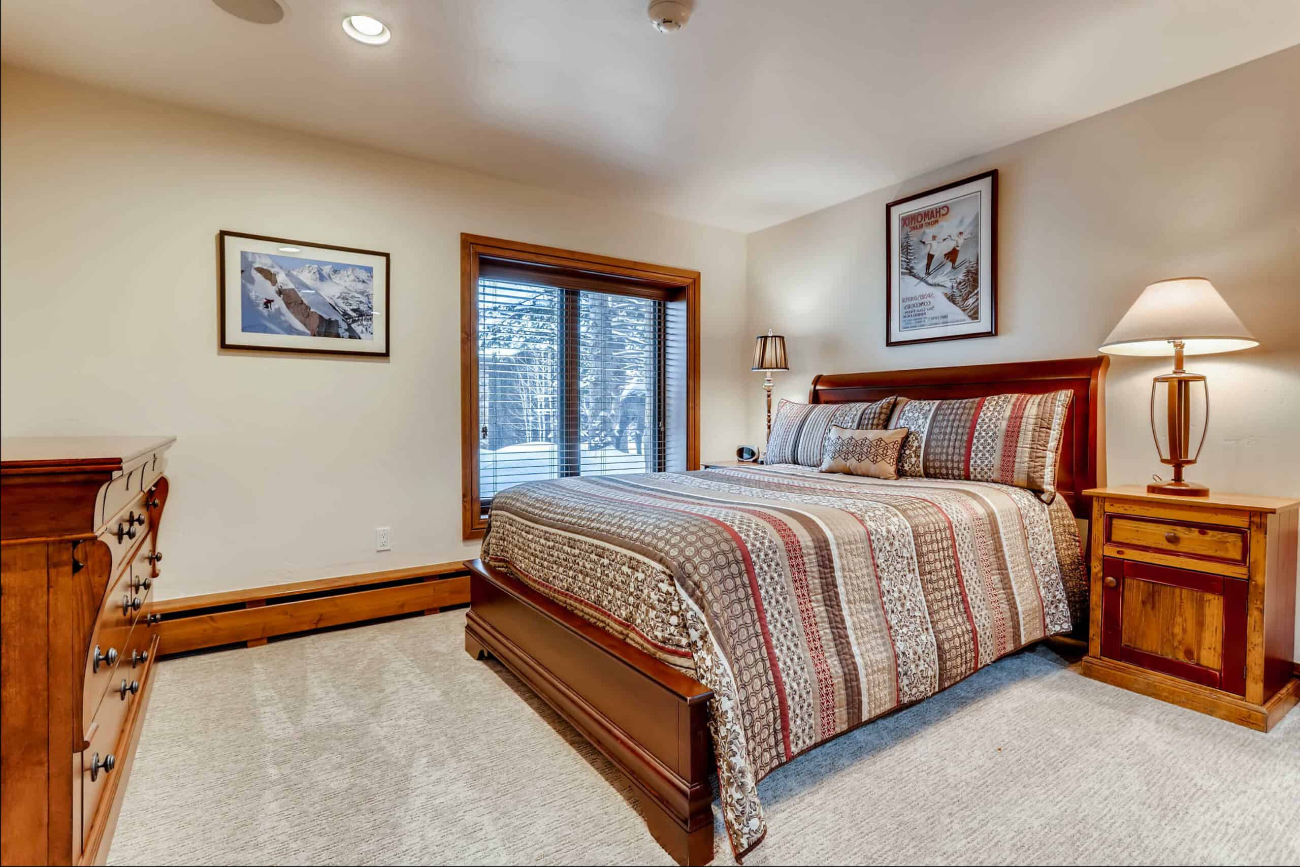 Vail Colorado 5 Bedroom Diamond Compass Travel Inc 40.jpg