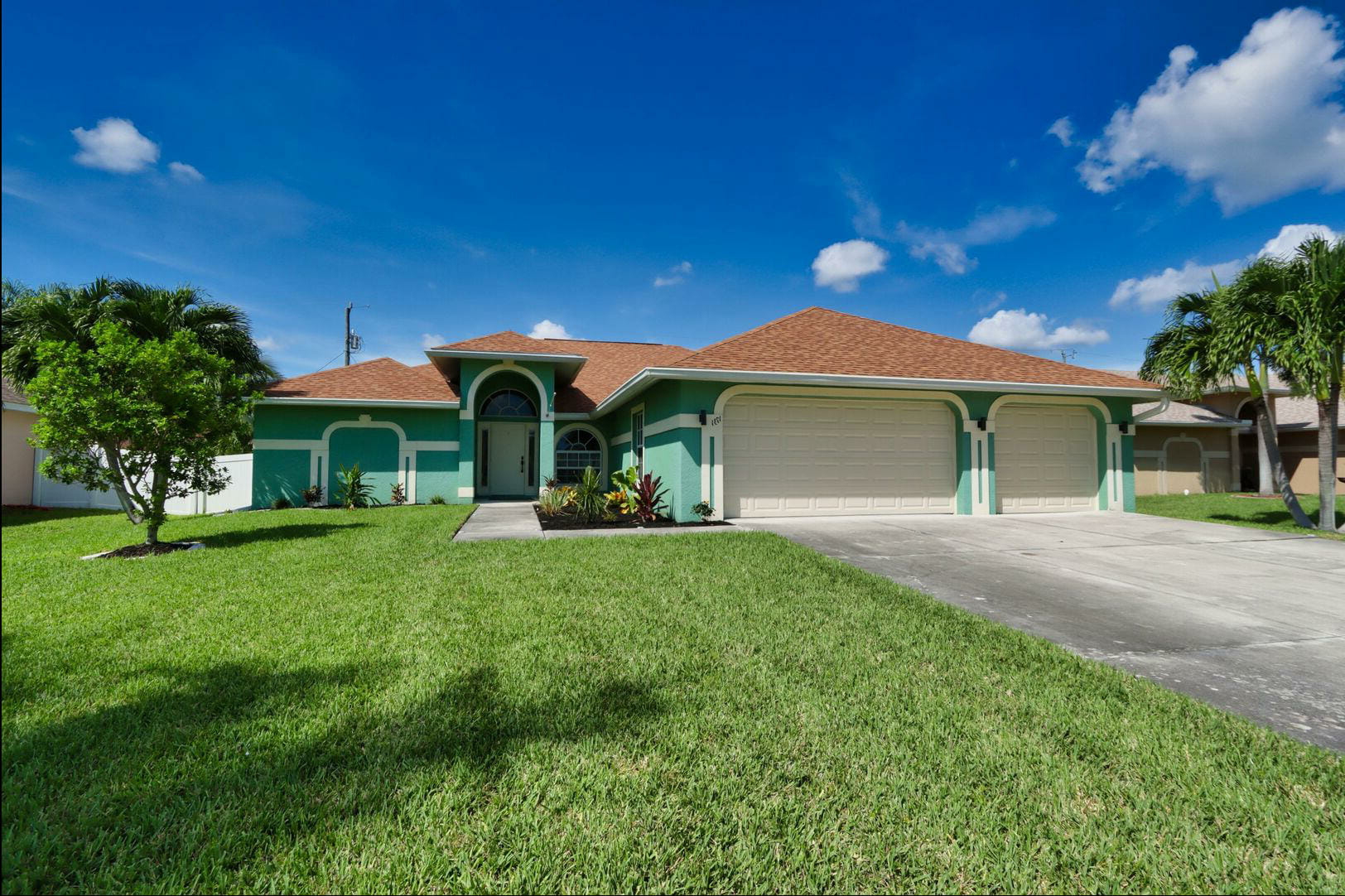 Cape Coral Florida 3 Bedroom Diamond Compass Travel Inc 14.jpeg