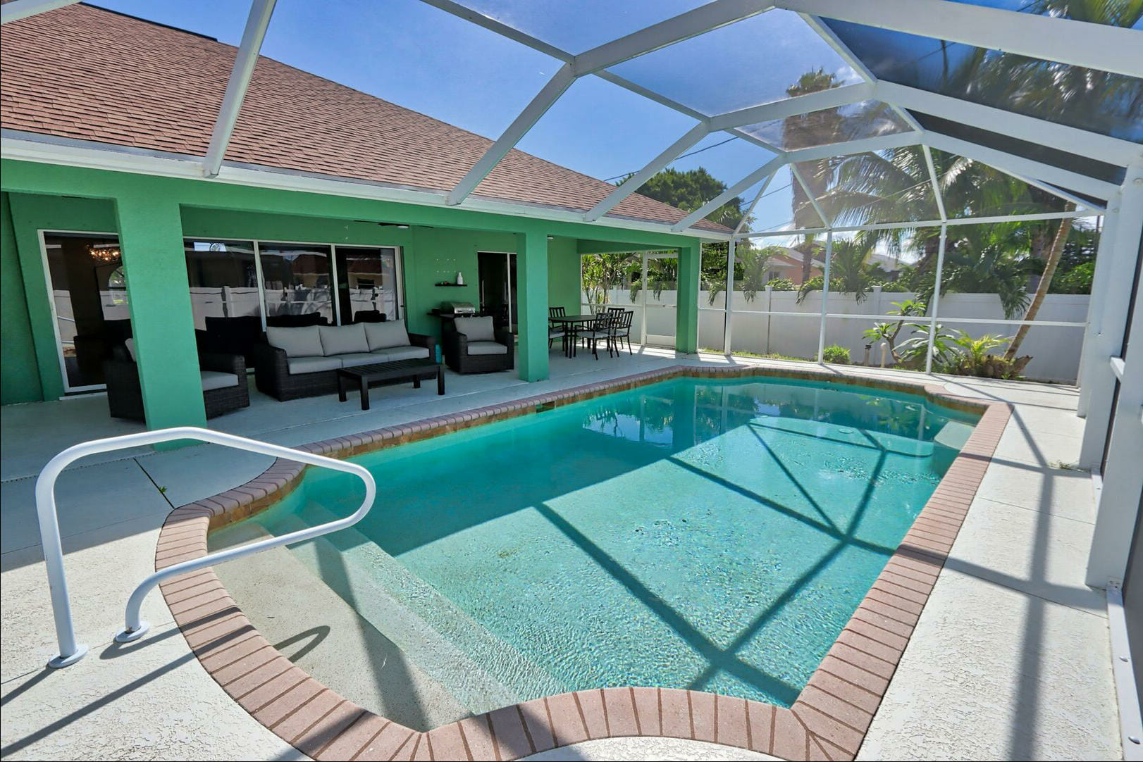 Cape Coral Florida 3 Bedroom Diamond Compass Travel Inc 21.jpeg