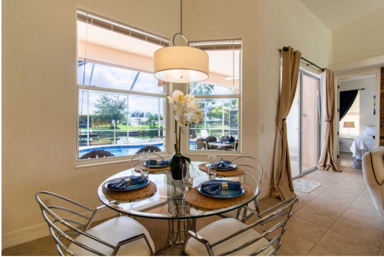 Cape Coral Florida 3 Bedroom Diamond Compass Travel Inc 43.png